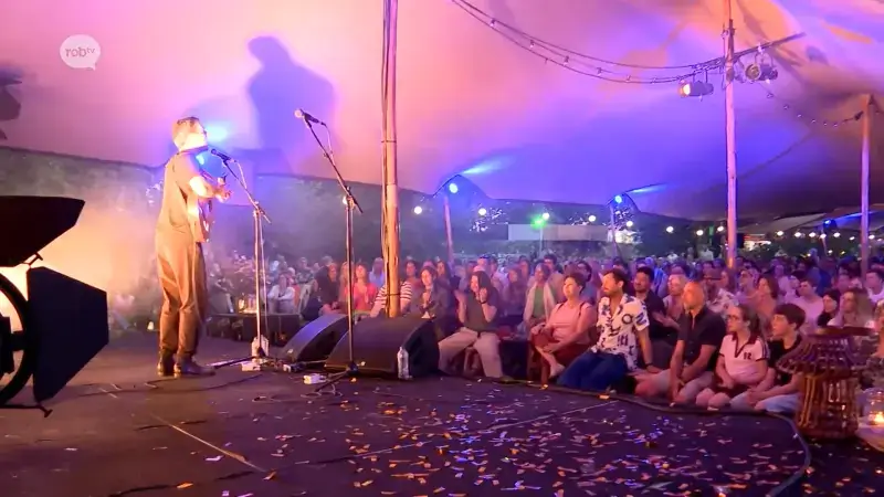HERBELEEF: kampvuurconcert van Gabriel Rios aan het Kasteel van Horst