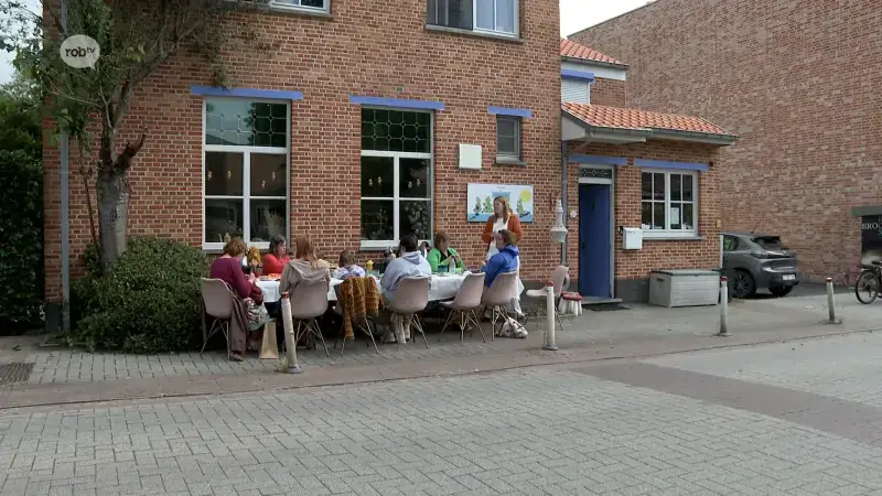 Haachtse hakers haken op de stoep voor Wereld Breidag: "Dit is wat wij het liefste doen"