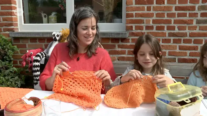 Haachtse hakers haken op de stoep voor Wereld Breidag: "Dit is wat wij het liefste doen"