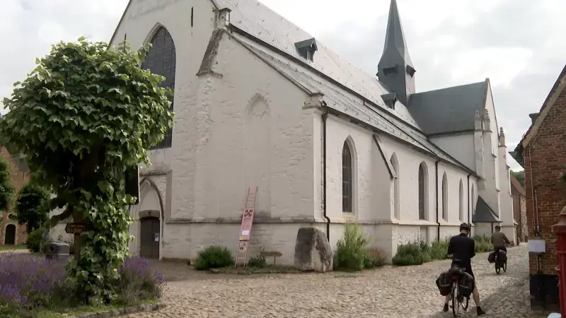 Sint-Catharinakerk in Begijnhof van Diest weer gesloten: "Er zijn altijd wel zwakke plekken die je niet gezien hebt"