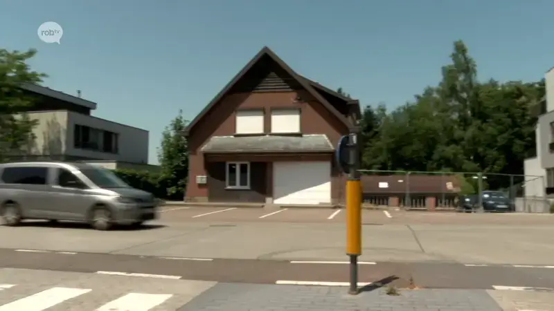 Gemeente neemt nieuwe maatregelen voor fietsroute naar nieuwe school in Pellenberg: "Fietssuggestiestroken zijn gele strepen op de grond, die maken het niet veiliger"
