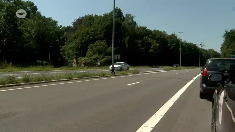 Verkeer op Koning Boudewijnlaan in Leuven moet twee dagen over één rijstrook richting E314 voor herstellingswerken aan wegdek