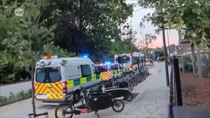 Vier leerlingen Sint-Pietersschool Korbeek-Lo opgenomen in ziekenhuis na Pennenzakkenrock: "De bus die de leerlingen naar huis zou brengen werd veel te warm"
