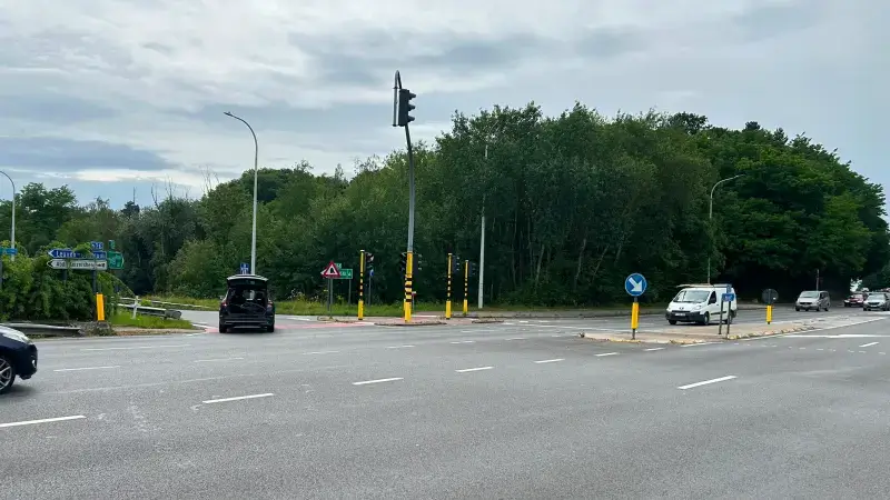 Fietsster van 71 uit Herent in levensgevaar na aanrijding op Mechelsesteenweg in Herent