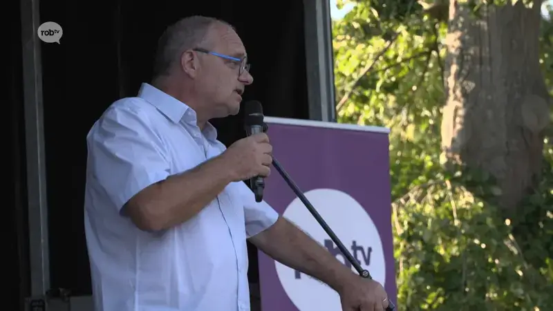 Eerste optreden van de ROBtv Vertellingen lokt zo'n 700 bezoekers