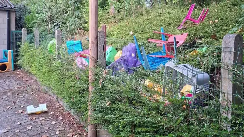 Meerdere speeltoestellen beschadigd na vandalisme in basisschool De Lijsterboom in Blanden