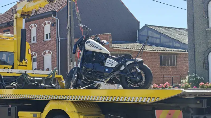 Man van 27 uit Aarschot in levensgevaar naar ziekenhuis afgevoerd na zwaar ongeval op Mannenberg in Scherpenheuvel-Zichem