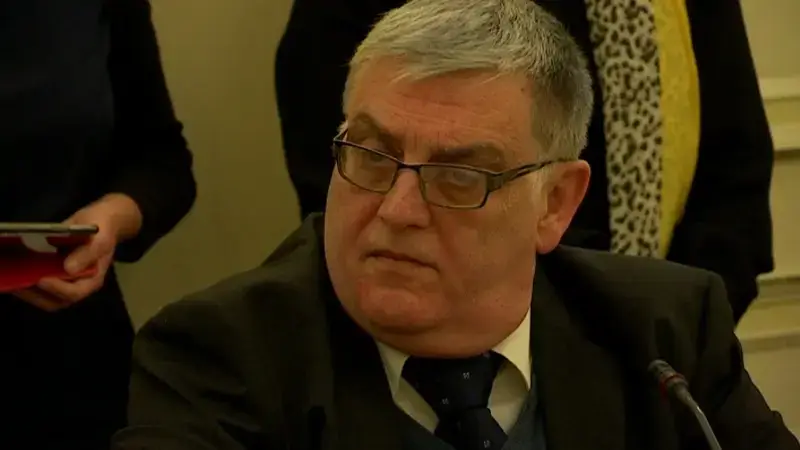 Voormalig Vlaams Belang-fractieleider Joël Dereze (69) overleden