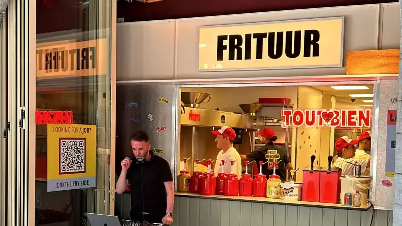 Average Rob opent tweede vestiging van La Patate in Leuven