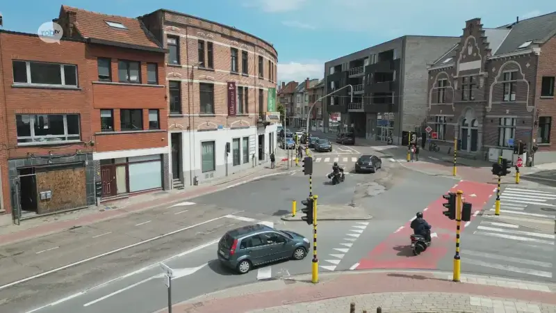 Geplande busbaan op Diestsesteenweg in Kessel-Lo geschrapt, parkeerplaatsen blijven behouden: "Focussen op kruispunt"