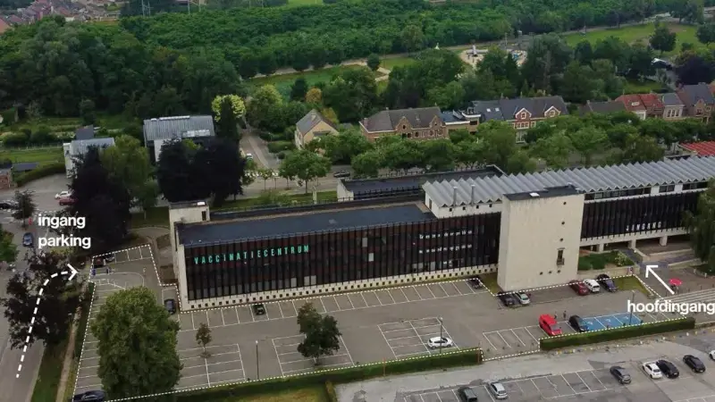 Parking aan voormalig rijksadministratief centrum in Tienen wordt vrijgemaakt voor start werken aan nieuw politiekantoor