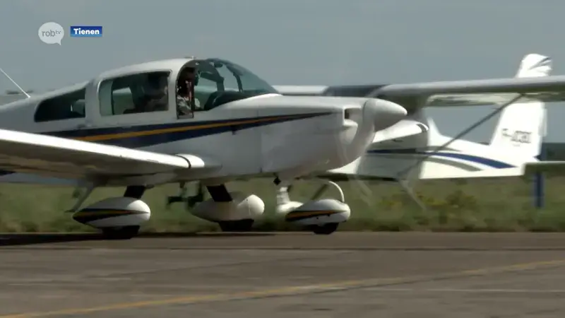 Vliegclub in Goetsenhoven viert zijn tienjarig bestaan tijdens grote opendeurdag: "Machtig dat hier nog altijd verouderde vliegtuigen komen"