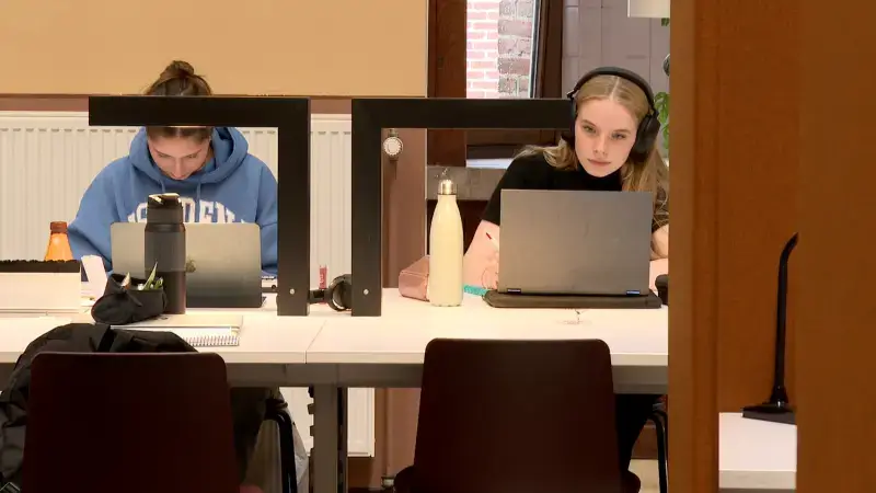 KU Leuven lanceert nieuw reservatiebeleid voor bibliotheken: "Studenten week uitsluiten als ze niet komen opdagen"