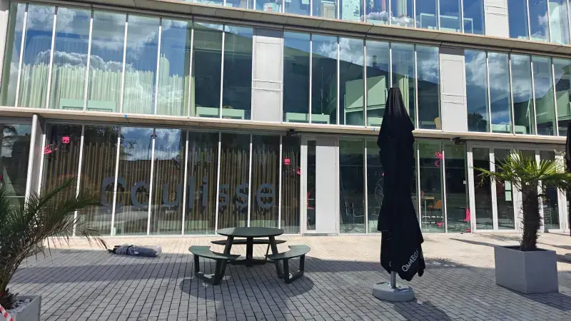 Café Coulisse op Sint-Jorisplein in Tienen sluit de deuren
