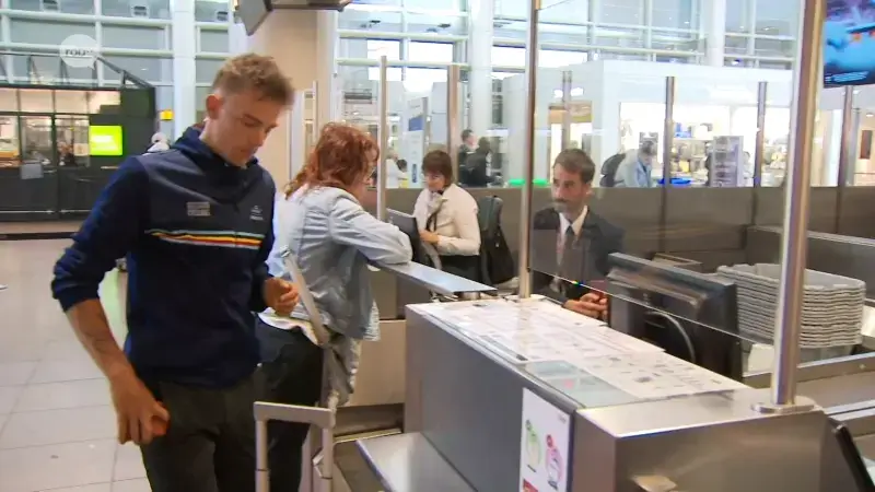 Thibau Nys vertrokken naar WK in Canada: "Klaar om grootse prestatie te leveren voor de ploeg"