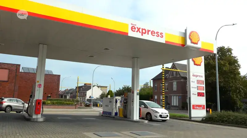 Dieselprijs stijgt naar recordhoogte: "Ik heb geluk dat ik het mij nog kan permitteren, maar dit gaan mensen echt voelen"