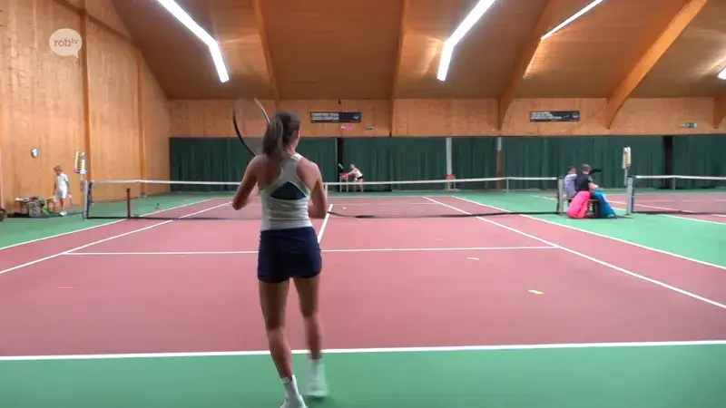 Ella Van Gestel uit Gelrode droomt van internationale tenniscarrière na Belgische jeugdtitel: "Ik wil nummer één van de wereld worden"