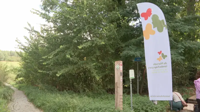 Het eerste bordje van het Merodepad hangt op zijn plaats: Wandeltraject van 160 km door negen gemeentes