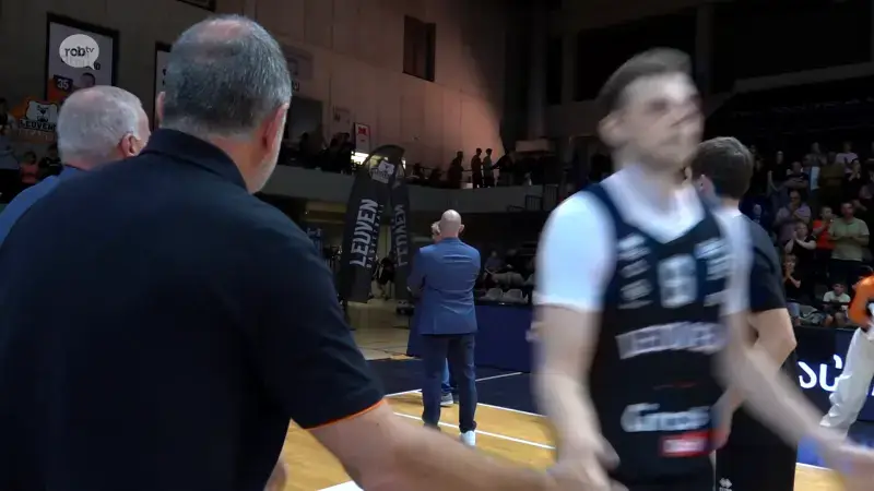 E&eacute;n van jongste kernen van competitie, maar Leuven Bears zetten meteen Charleroi opzij (69-65): "Enorm leergierige groep"