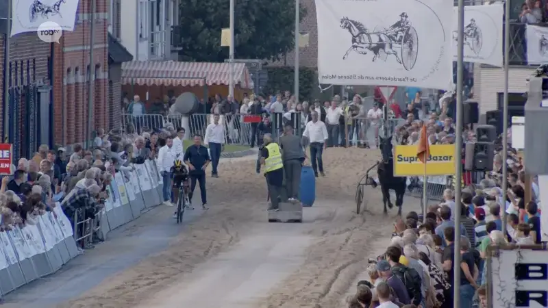 Levende legende Jos Verbeeck uit Wolfsdonk legt de duimen tegen Shari Bossuyt in spectaculair duel