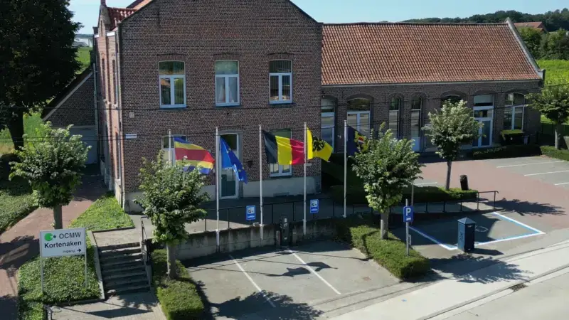 Gezinnen in Kortenaken krijgen twee buurtkaartjes om hulp te vragen