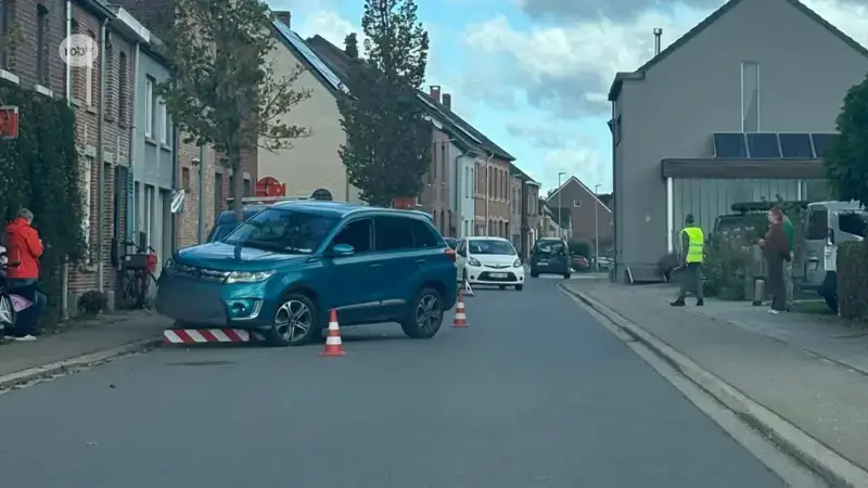Man van 67 uit Haacht wordt onwel op Wakkeerzeelsebaan in Wijgmaal en botst tegen geparkeerde auto