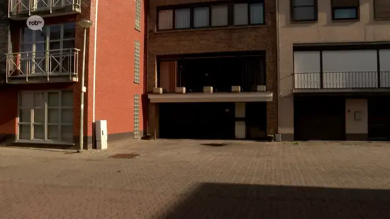 Indrukwekkende getuigenis: ouder koppel krijgt homejackers over de vloer, maar laat zich niet doen; de inbrekers druipen zonder buit af