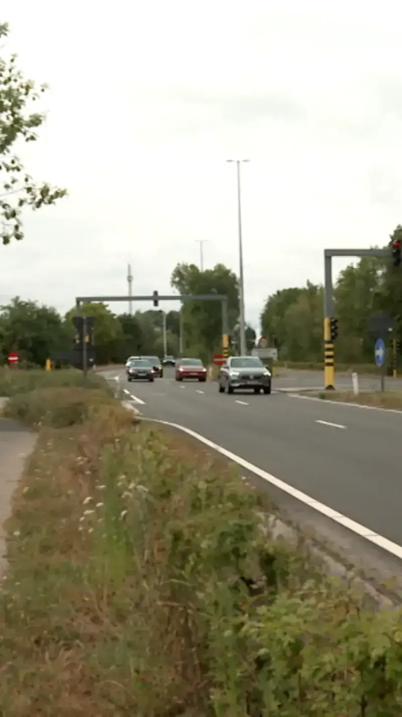 Dronken twintiger vernielt auto van grootmoeder