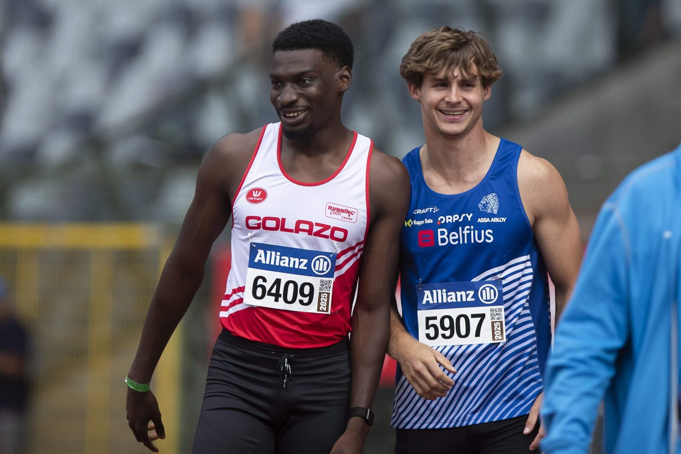 Ook Elie Bacari (links) snelt naar goud